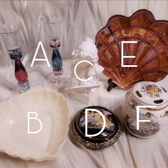 Holy Aphrodite Collection - Picture 2 of 8